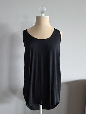 Lululemon Black Lightweight Tank